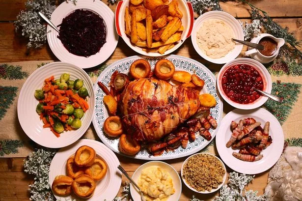 Christmas-Dinner.jpg