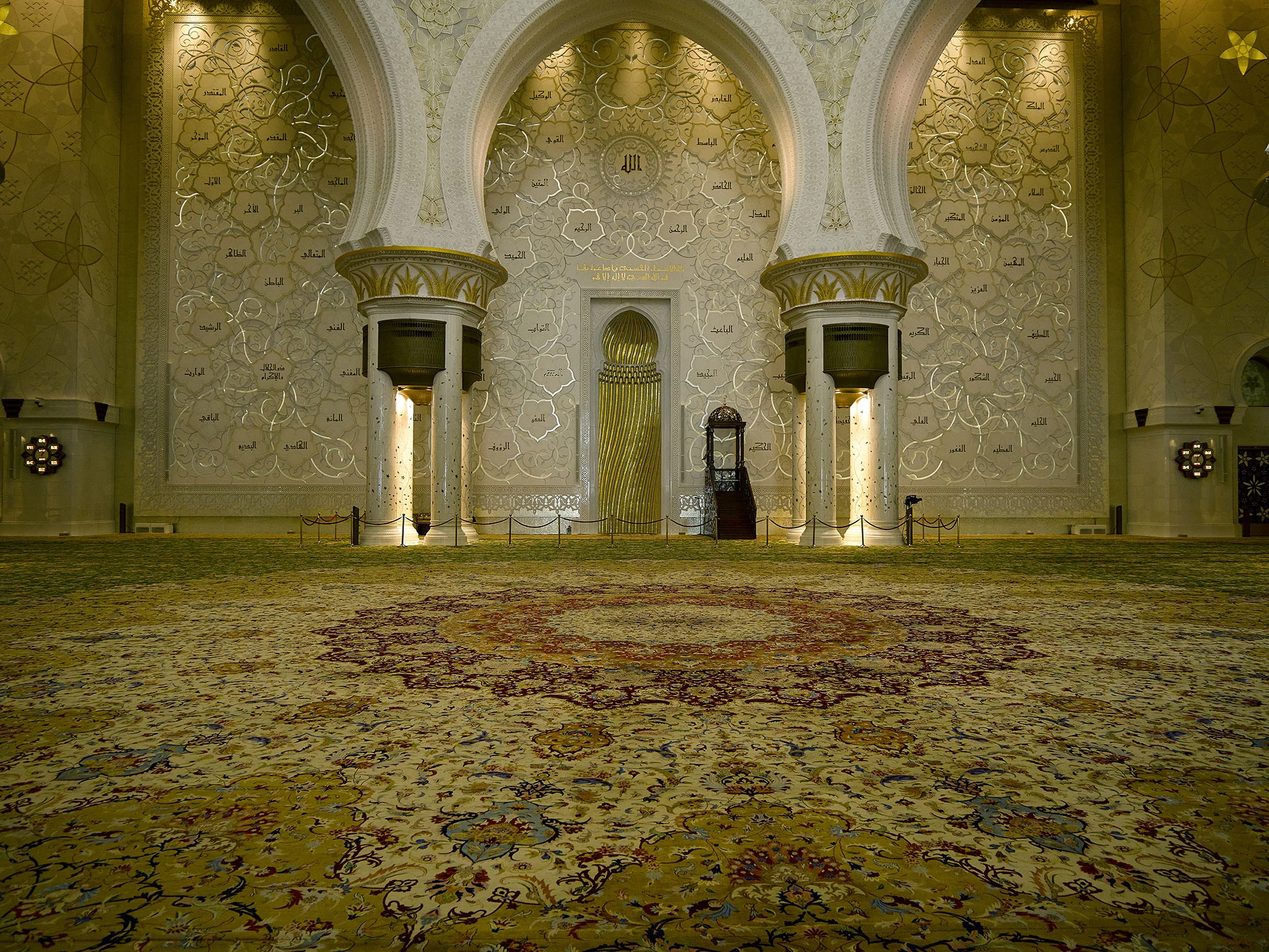 CF035821_Abu Dhabi_Sheikh Zayed Mosque_Emmirates_Architecture_Frank_Jagow_Photography_Munich_Germany.jpg