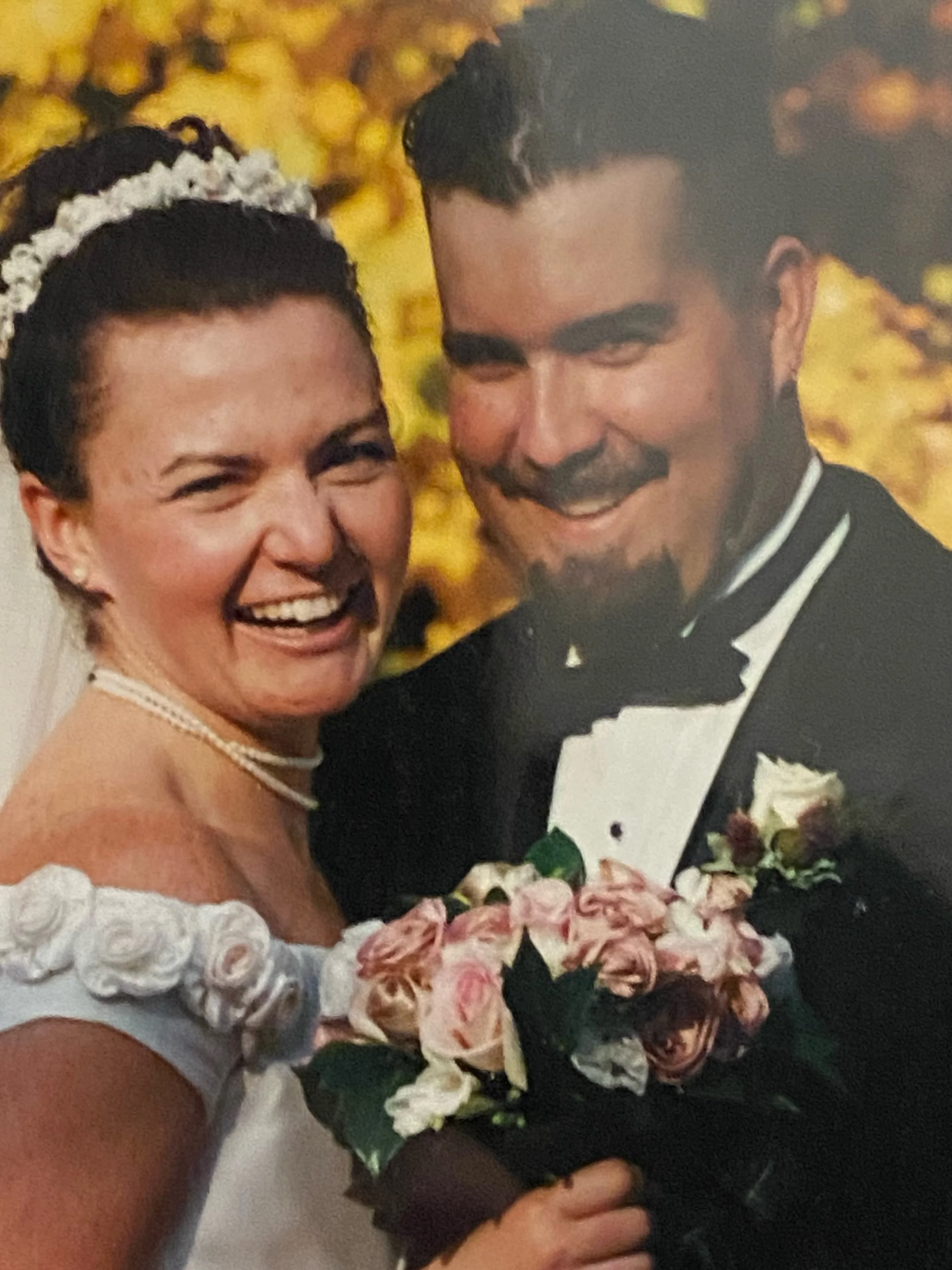 Happy 25th Wedding Anniversary!! @8820.melissa 💜❤️💖❤️💜
&bull;
Yes, you read this right! (25 years) Im feeling old now&hellip;
&bull;
As they&rsquo;ve said, it feels like yesterday, honestly, just crazy!❤️❤️❤️
&bull;
Here&rsquo;s to the next 25!
&b