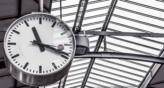 Clock_Gratisography.jpg
