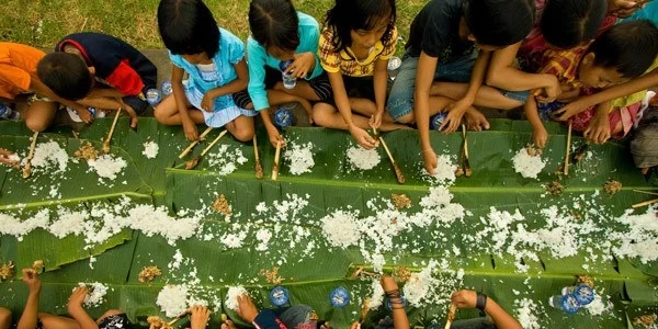 Communal-Dining.jpg