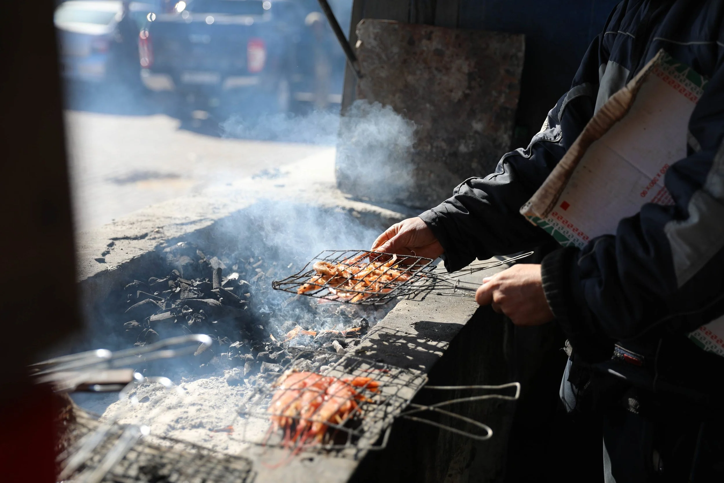 Fresh shrimp on the grill