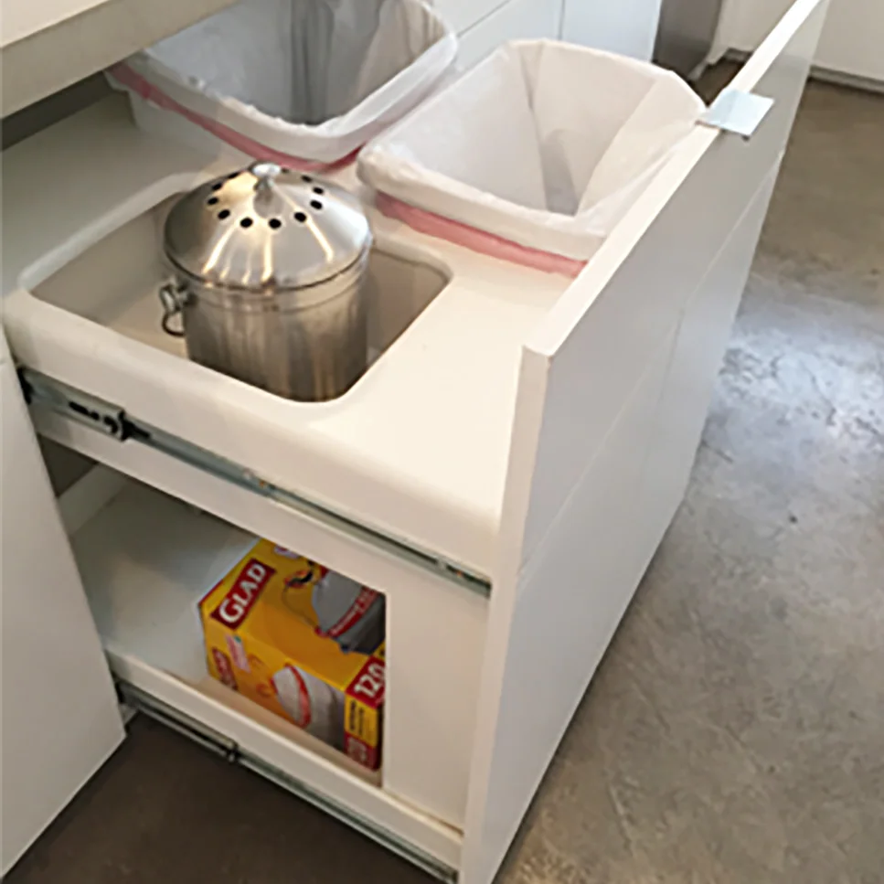 Studio Kitchen 3.jpg