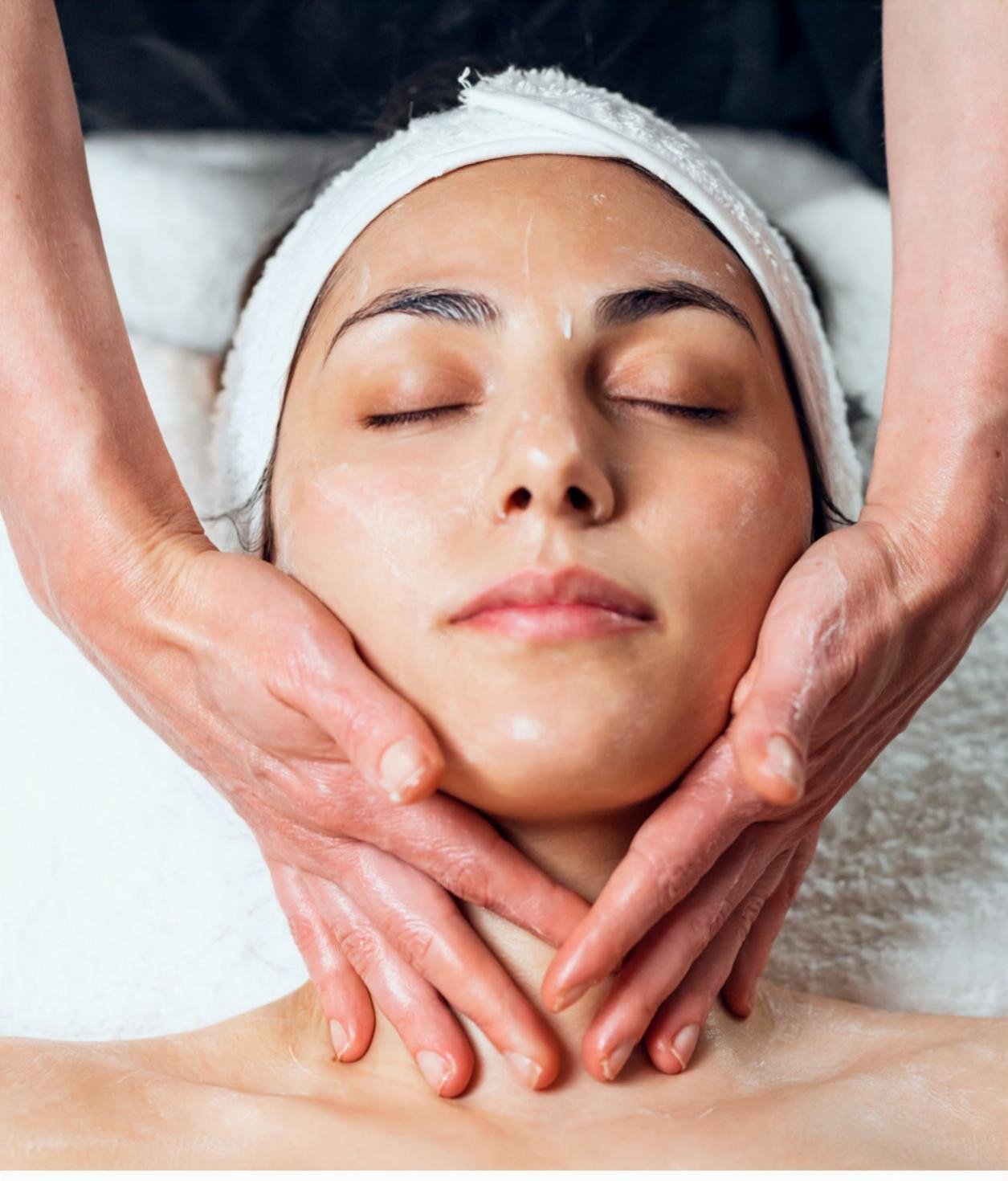 Need practitioner 1.facial massage.JPG