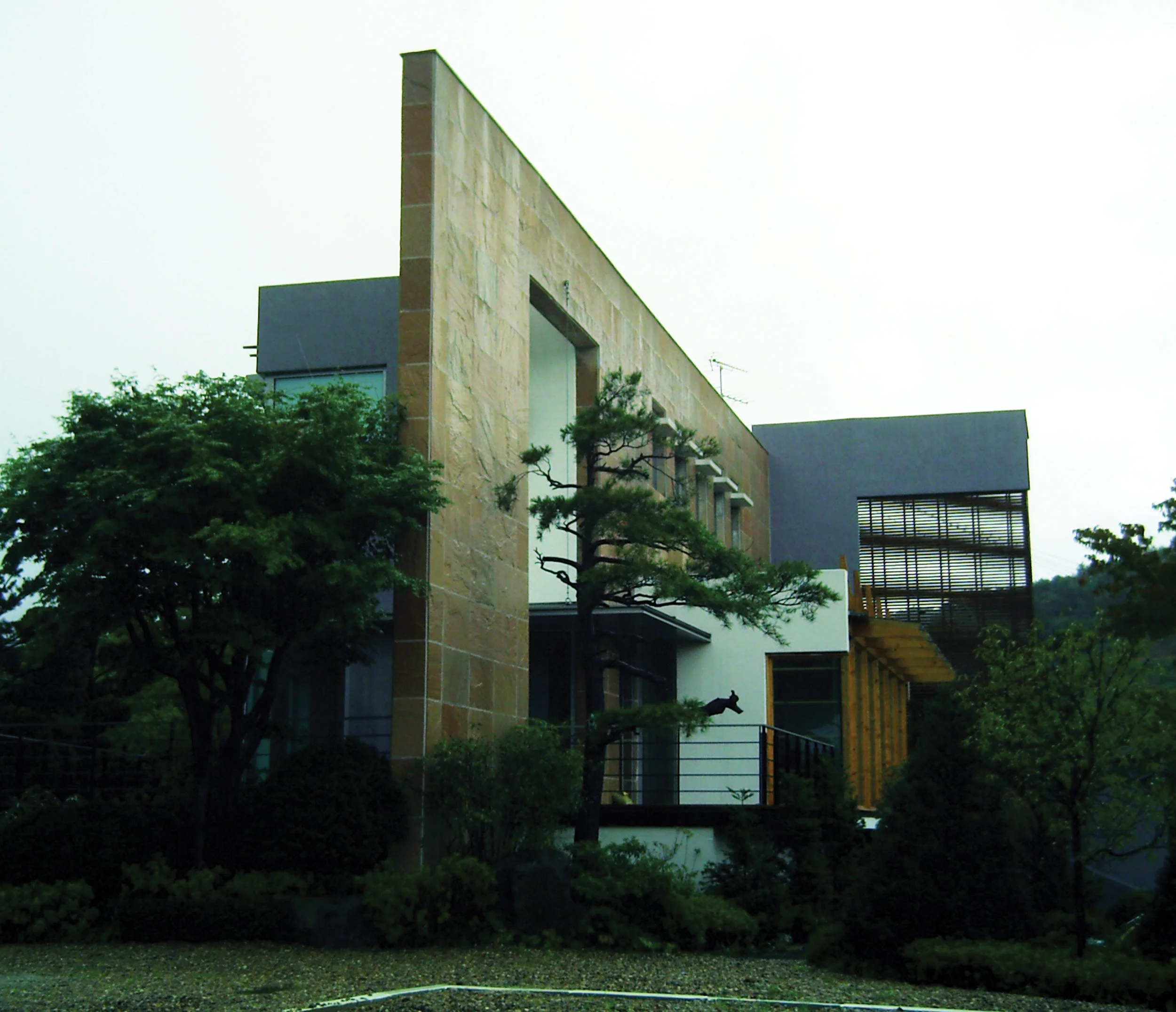 drds+k-brochure-06-Toechon-b-2.jpg