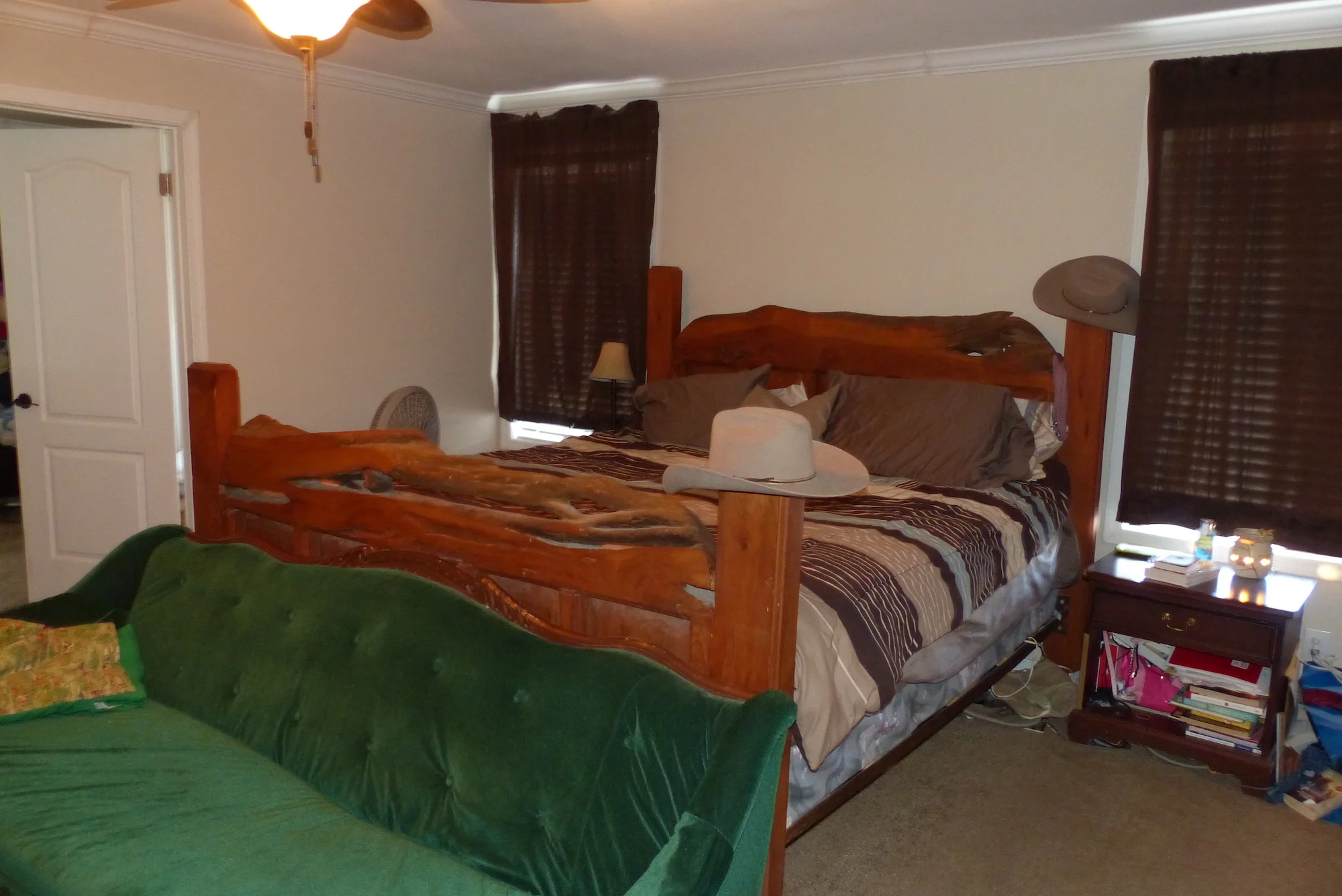 Masterbed.JPG