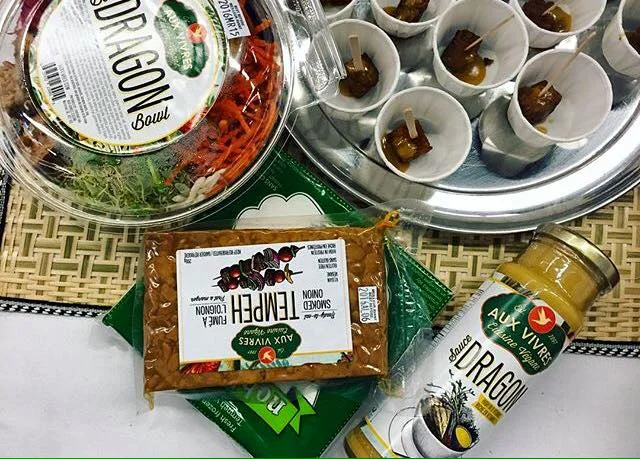 labels / etiquettes