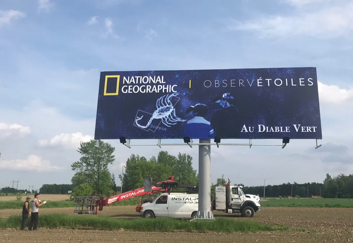  Billboard / Panneau d'affichage 48ft x 16ft (15m x 5m)  
