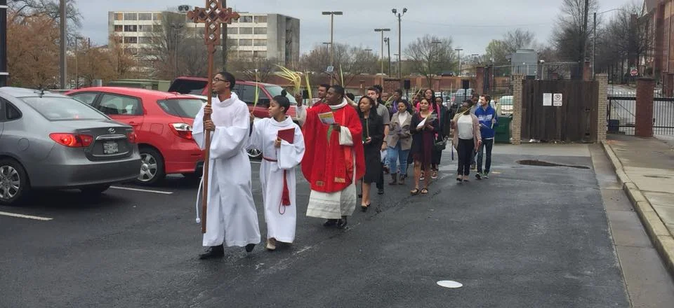Lyke Procession.jpg