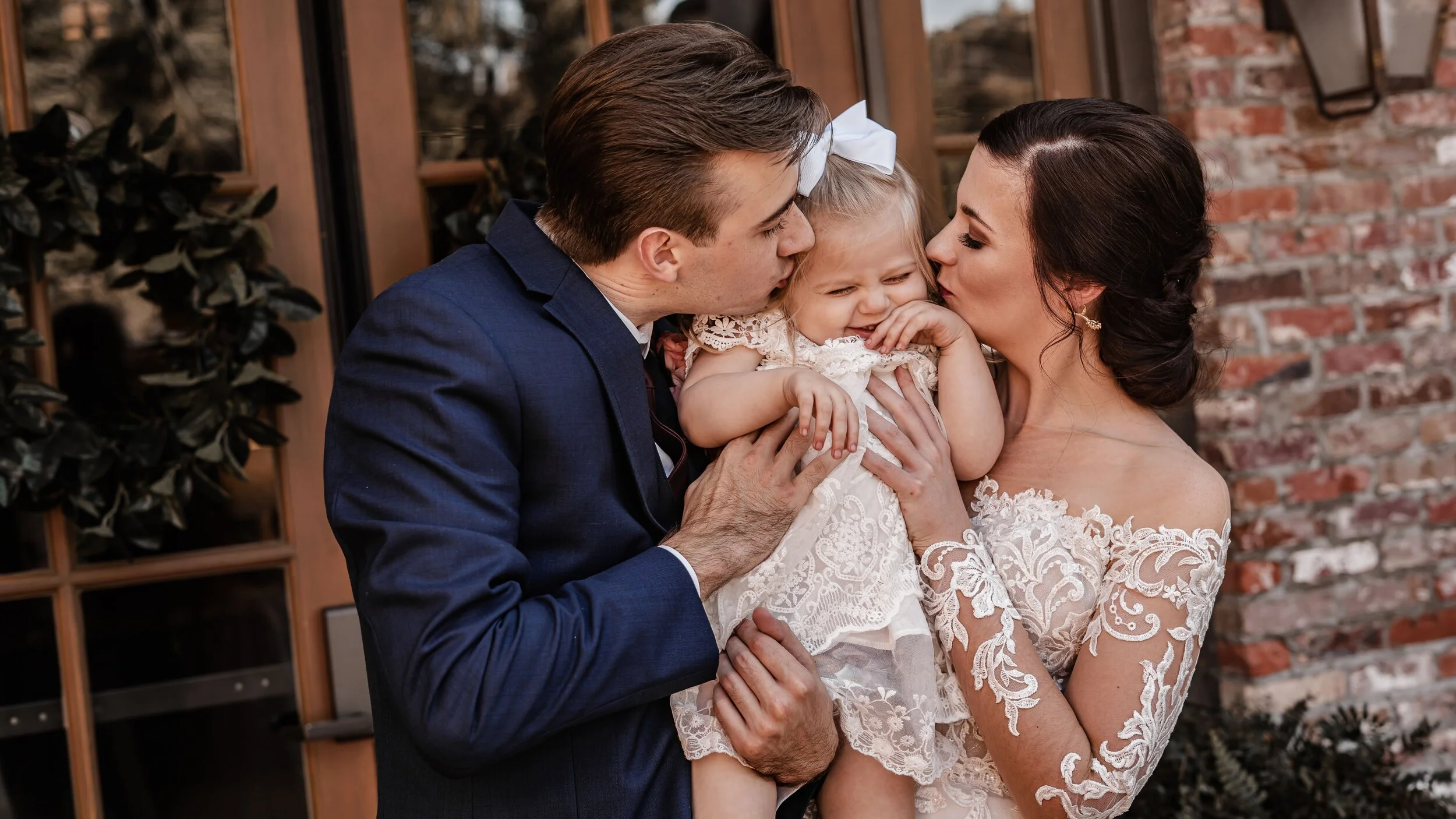 Who has what role &amp; responsibilities? - Wedding Etiquette Crash Course