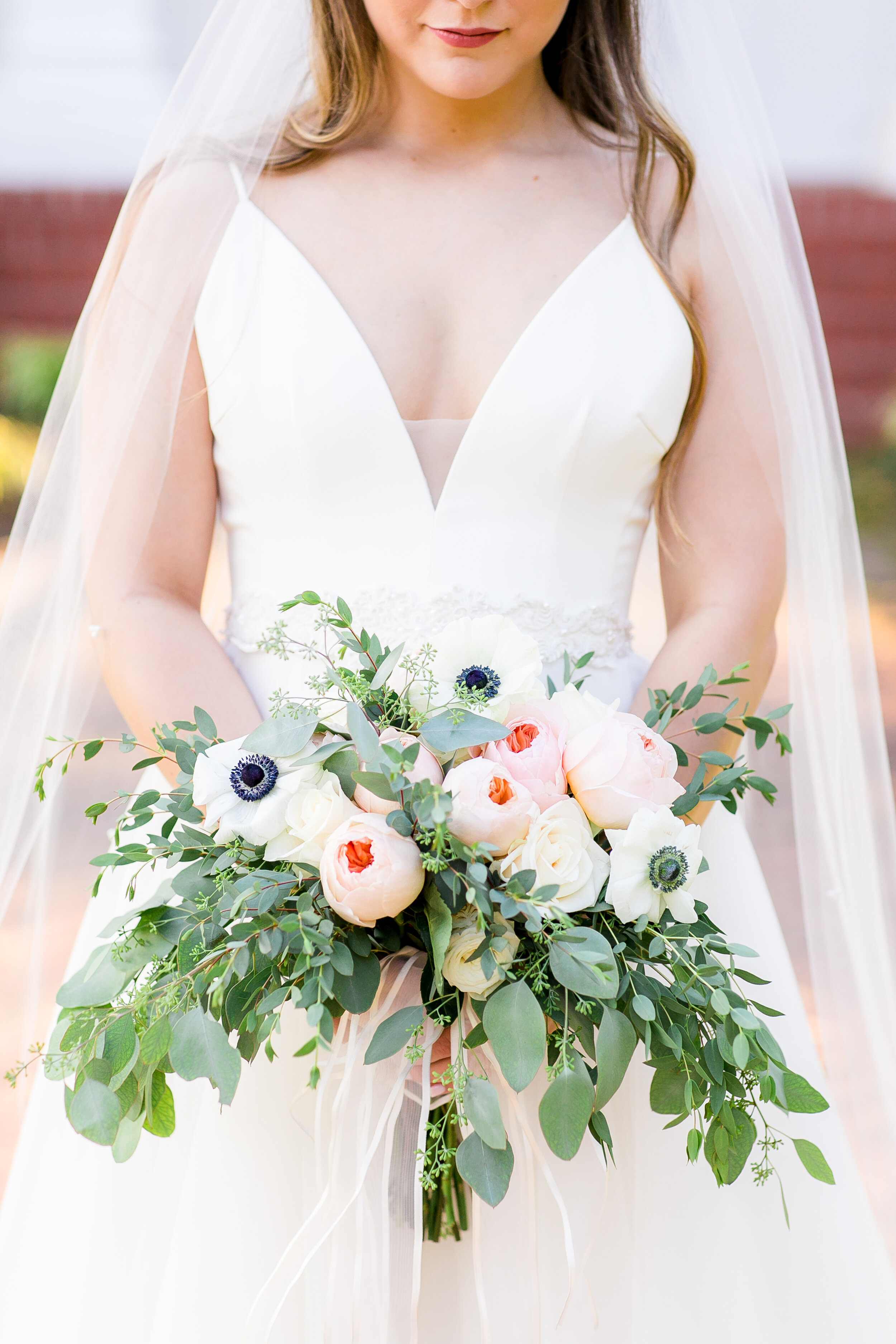 memphis-wedding-florist-pink-white-spring-may-bride-floral-arrangement