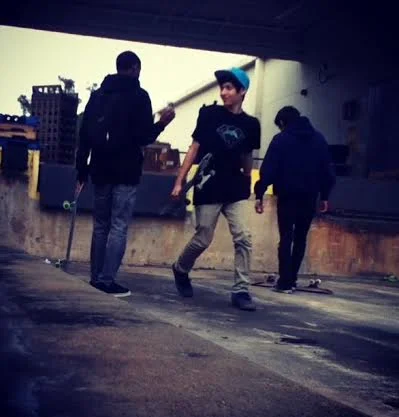 Baltimore's teen skaters skirt the curfew.