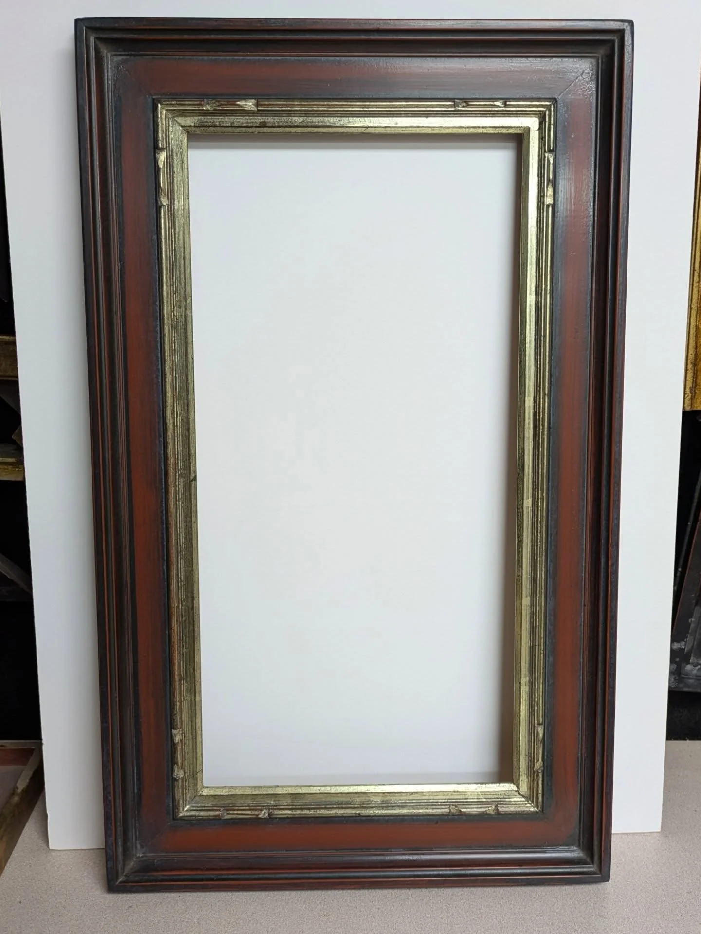 Milano 3" 
16k in red/black
10x20
$308 + free shipping
.
Comment below to enter drawing. Name will be randomly chosen in about 5-10 min. Person drawn will have first dibs on purchasing the frame