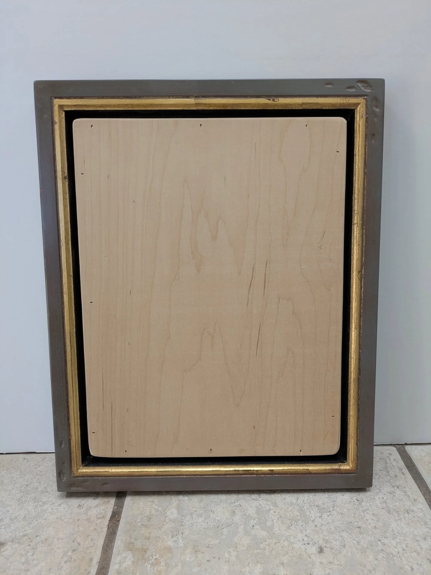 Skyline 1"
Gray with purple/red tones 
10 x 13 
$192 + free shipping
.
Comment below if interested in purchasing frame. Name will be chosen in about 5 minutes