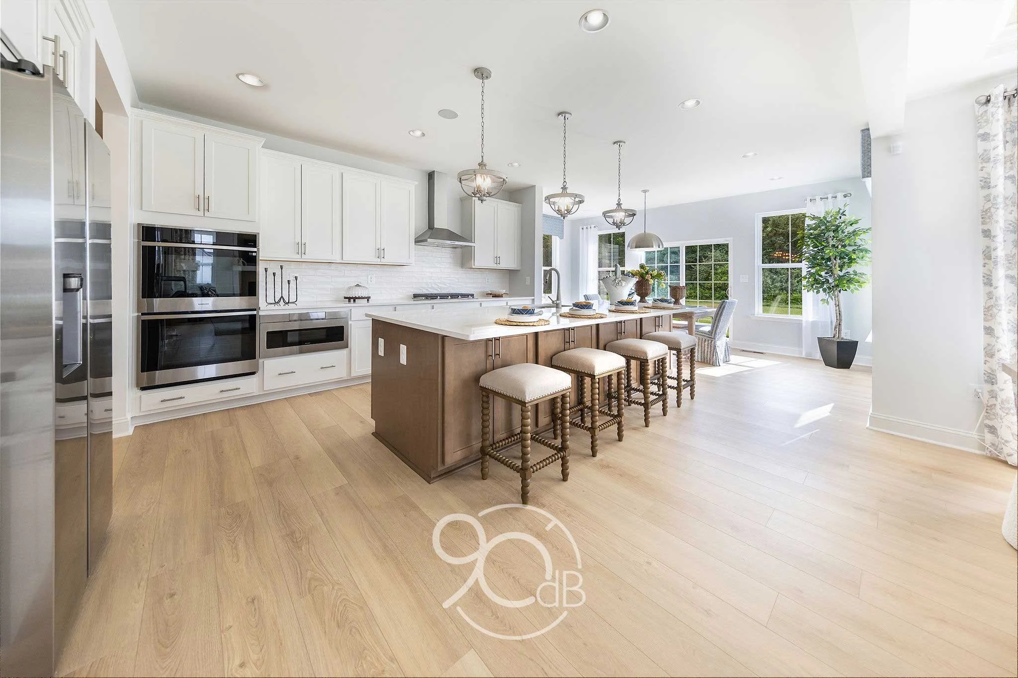 Linden_988_Brookfield_Drive_38-web-or-mls-IMG_4621.jpg