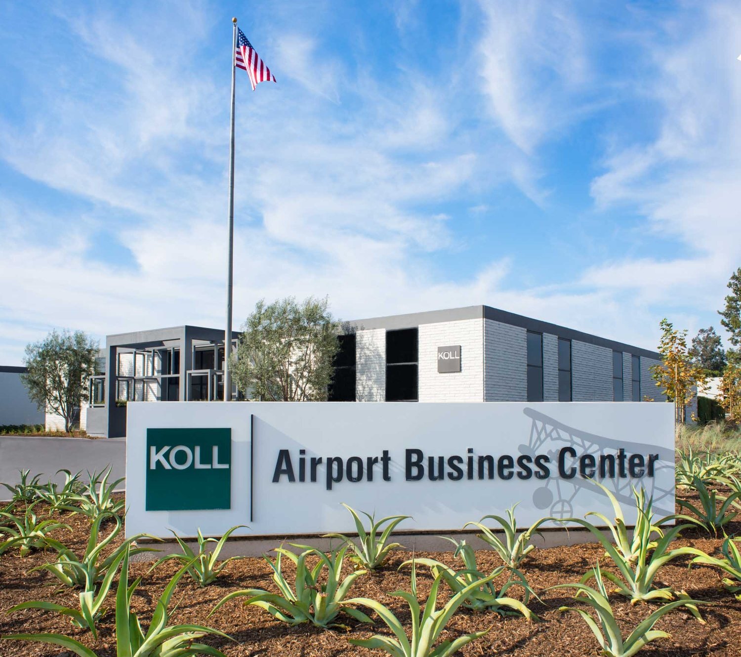 The+Koll+Company+_+Airport+Business+Center-24.jpg