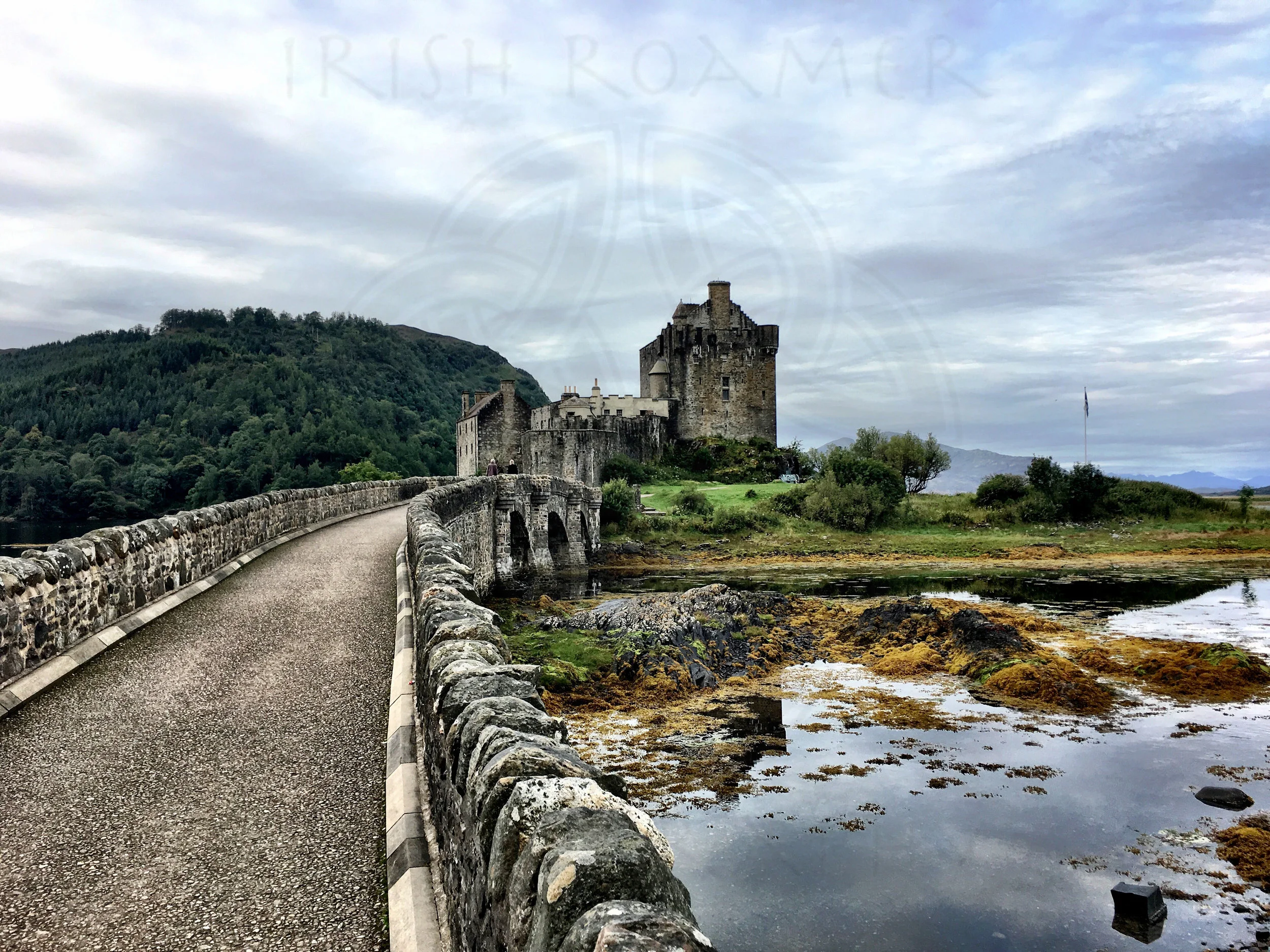 Eilean Donan Castle III - 1-2.JPG
