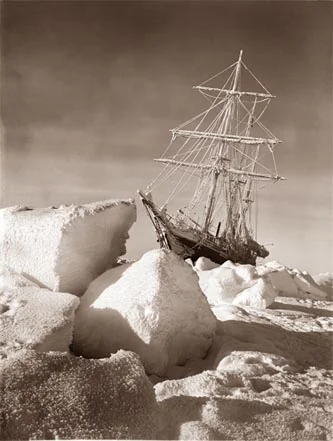 The Endurance trapped in ice Image from: https://en.wikipedia.org/wiki/Endurance_(1912_ship)#/media/File:Endurance3.jpg