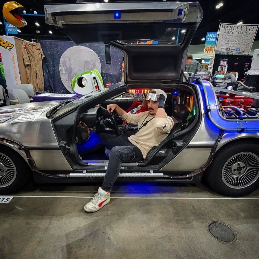 Brought the whip to comic con
.
.
.
.
#comiccon #lacomiccon #delorean #backtothefuture #martymcfly #thewhip #supportindiecomics
