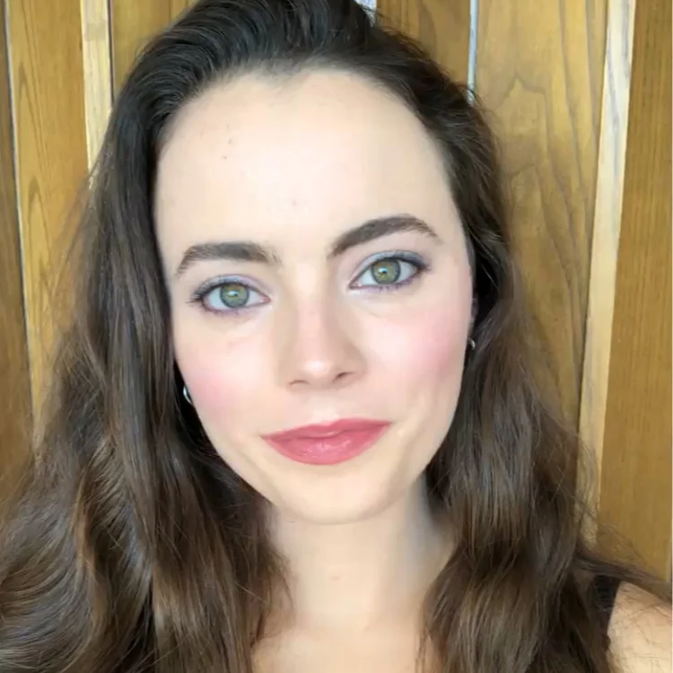 Freya T.
