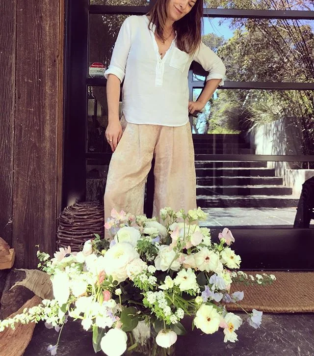 S P E C I A L / delivery ๐
Came home to these beauties at the front door! #suprisetreat