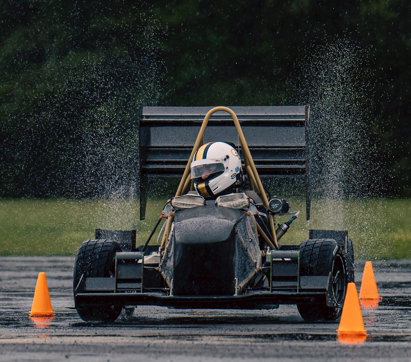 Rain or shine, 82 drives.

Rome Testing 04/08/2023

#fsae #formulastudentcar #gtmotorsports #gtms #georgiatech #yellowjackets #formulasae #racingcar #singleseater