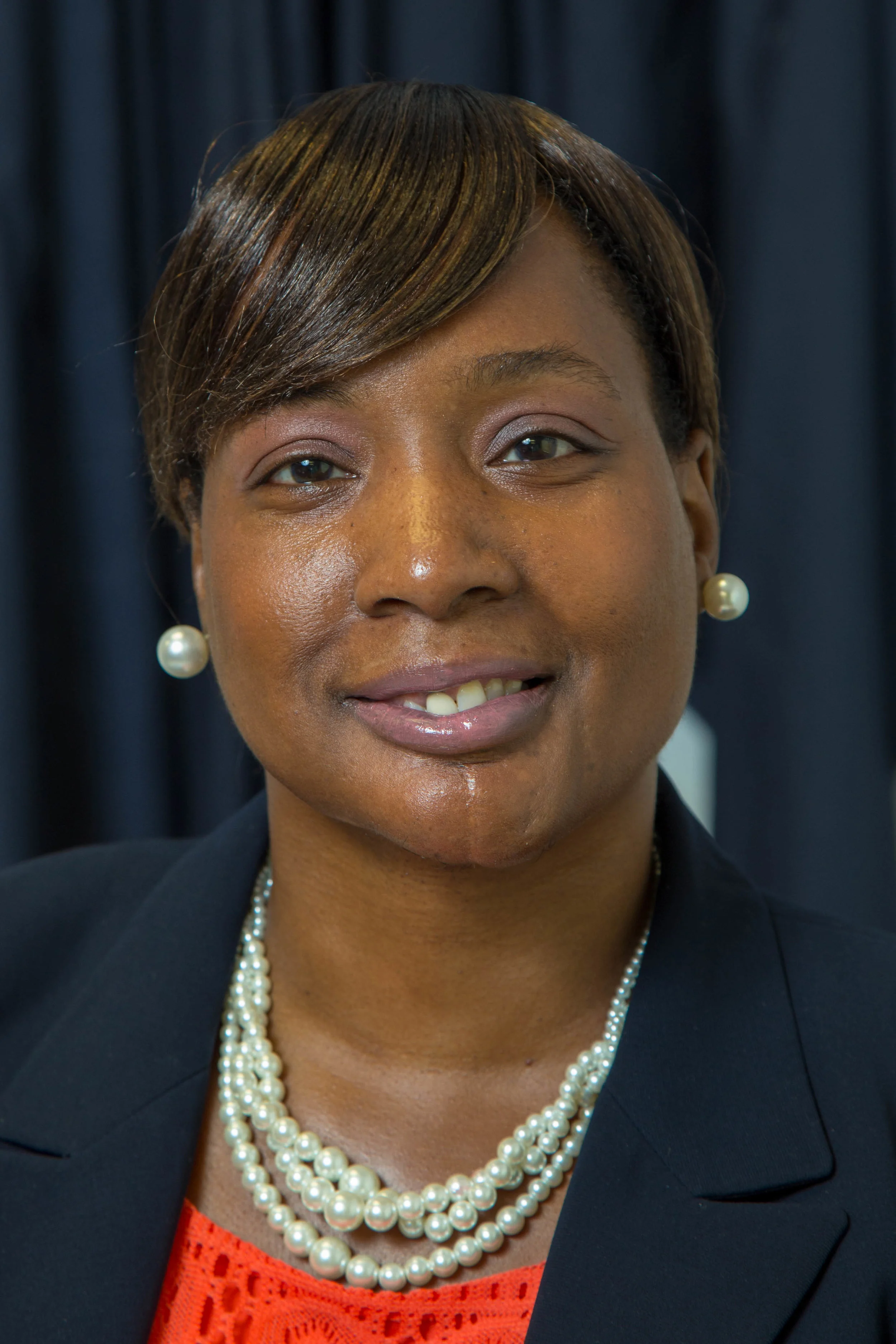 Hello! I am Dinese Murray Founder and President of Literacy Approaches. Thank you for reading our blog. Join us as we share information about literacy.