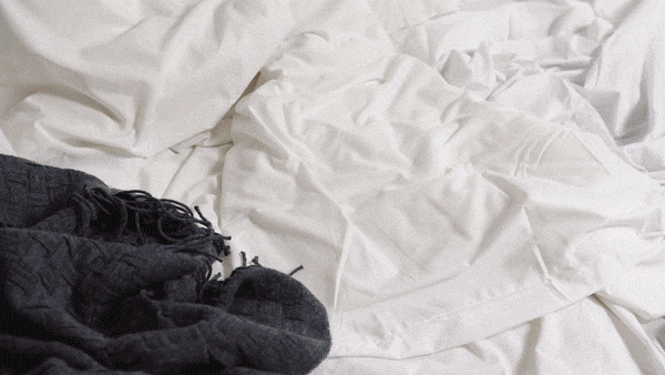 breakfastinbed.gif