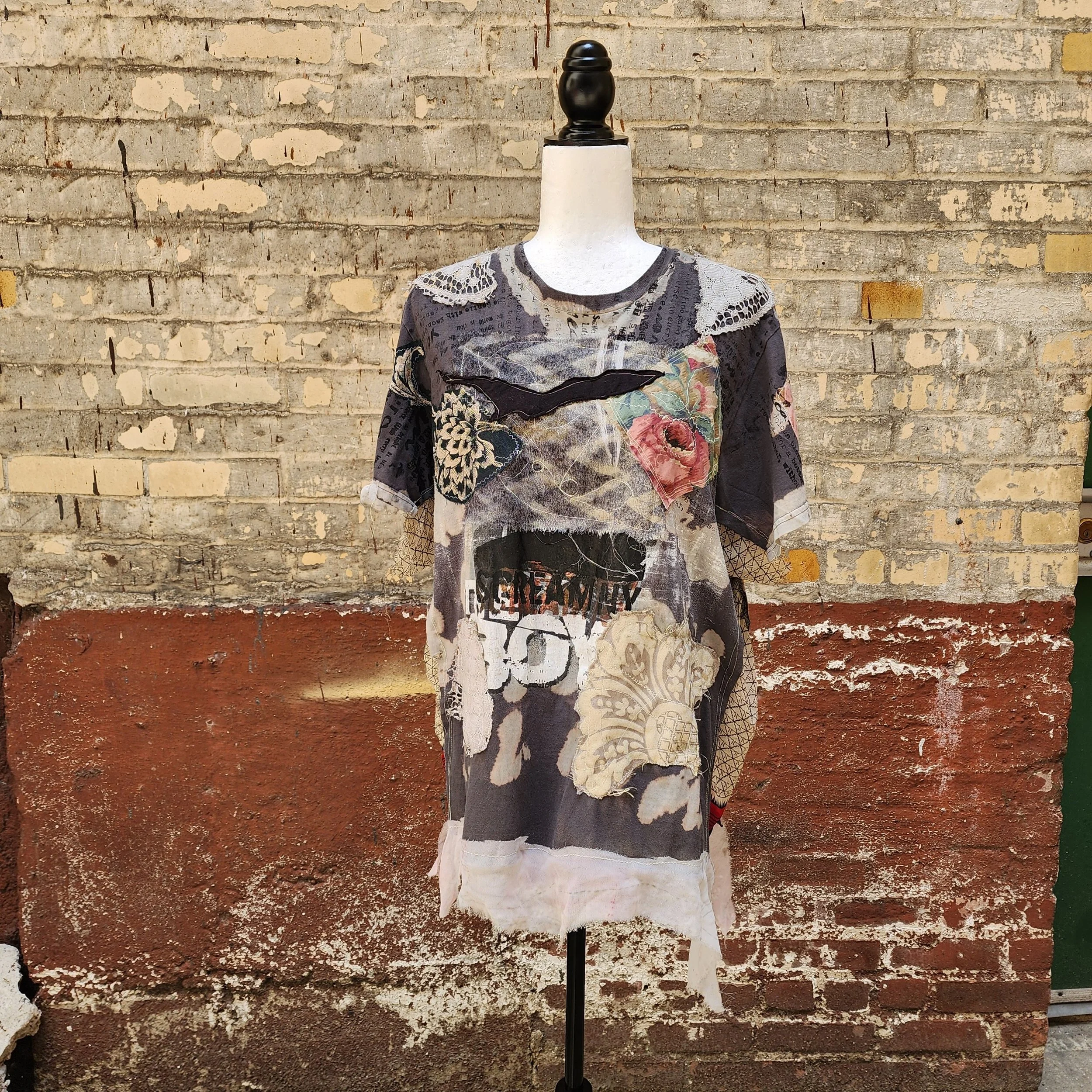 ONE SPOT LEFT! Grab your seat in the Clothing Repair and Reinvention Lab that starts this Sunday at 2PM. This is a three-week hands-on workshop where participants bring a forgotten or damaged garment and transform it through creative textile interven