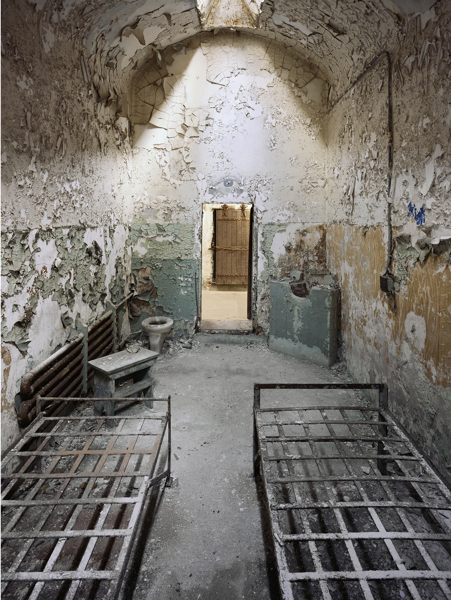 Eastern_State_Penitentiary_V_Eye.jpg