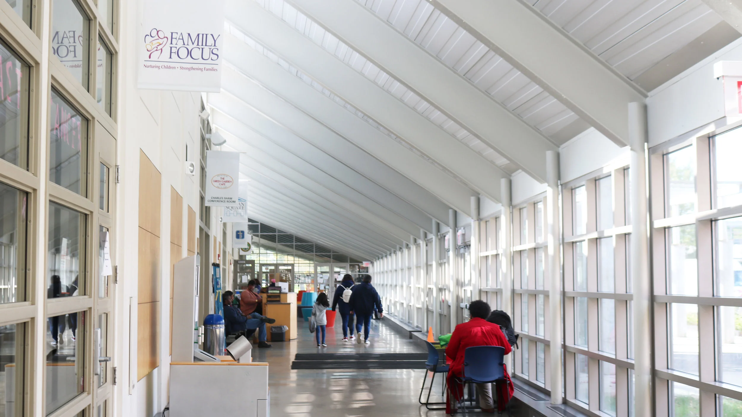 Family Focus in Homan Square Community Center Provides Resources for Families in Need