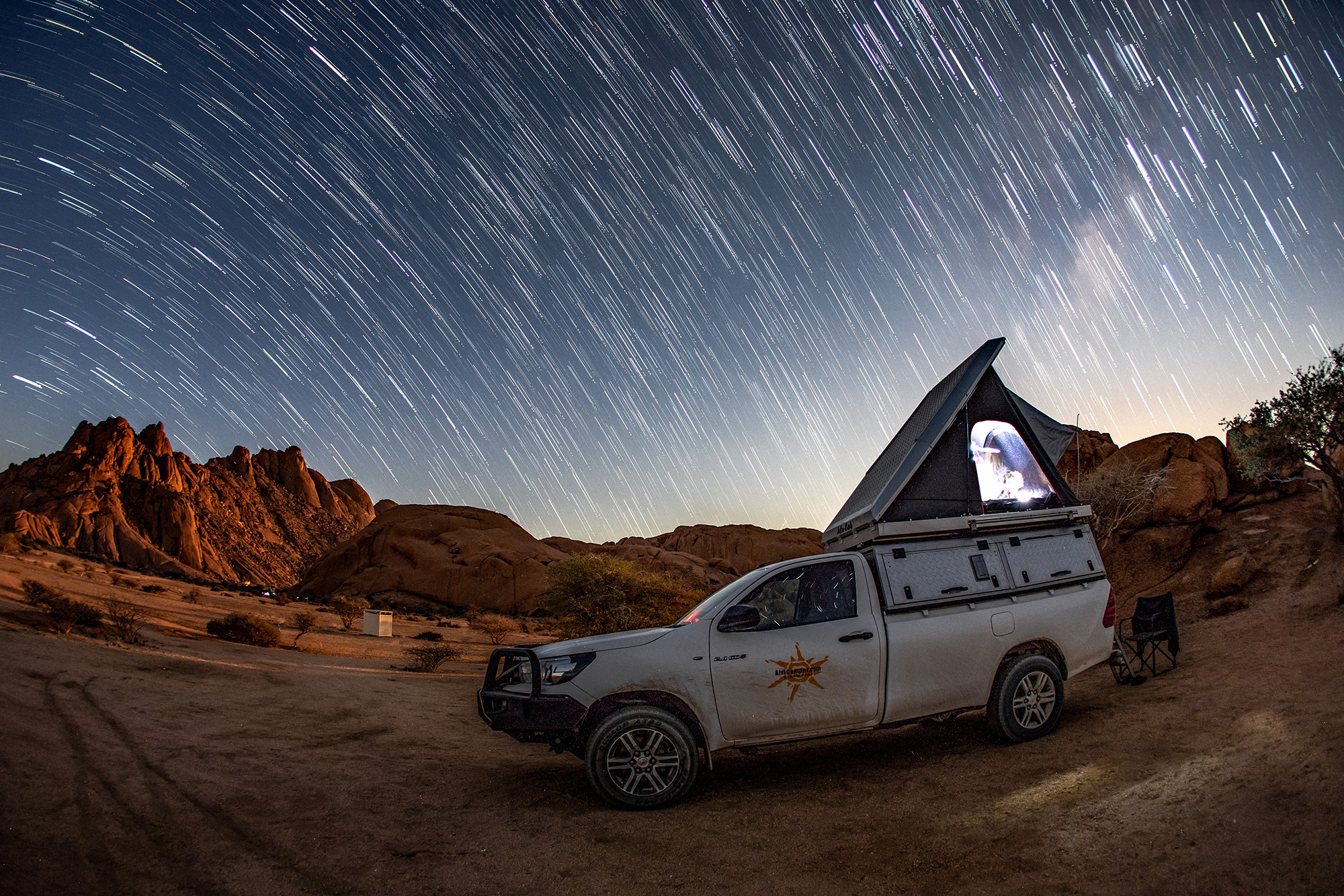 Star Trail Spitzkoppe 2_LR_sml.jpg