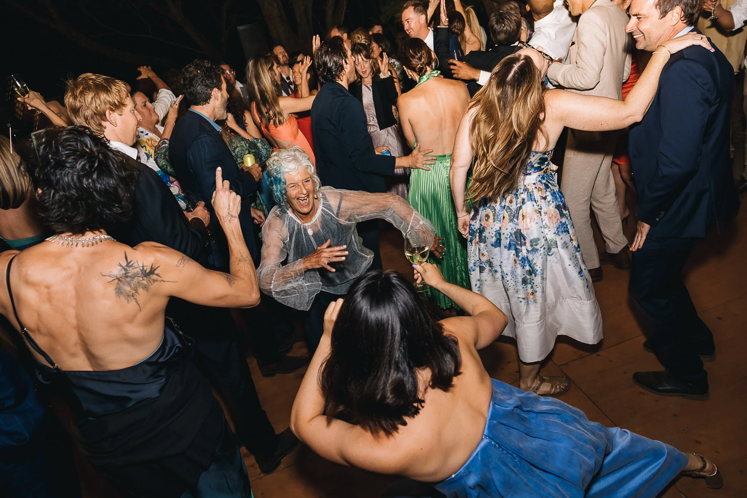 Emvielle_WeddingBinns_Yallingup_1.3.20241179_0H5A8446.jpg