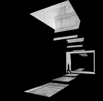 The Architecture of Light-II-70x70cm