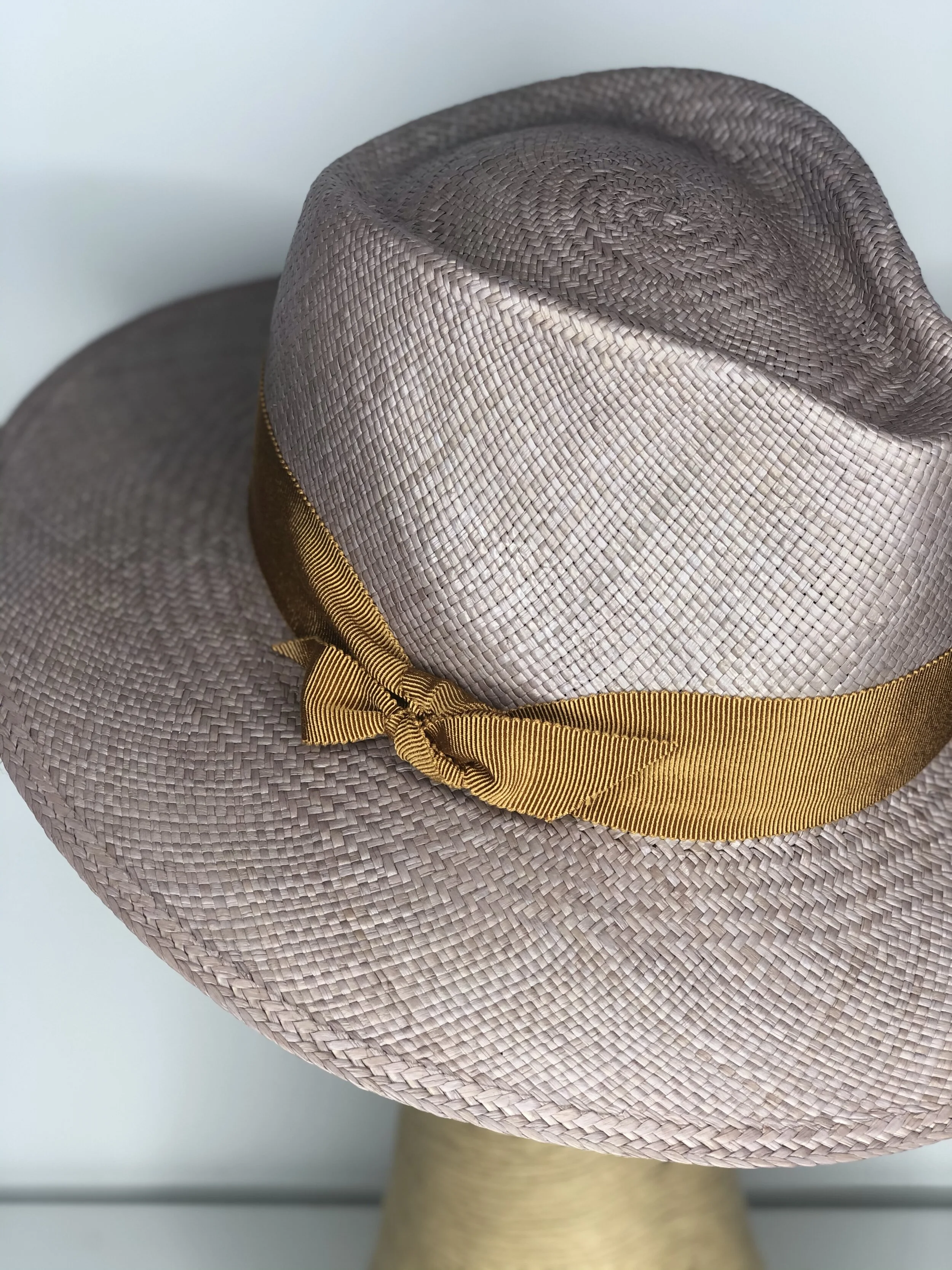 1886BB13-06C5-4B42-A259-A3B140BBE33F