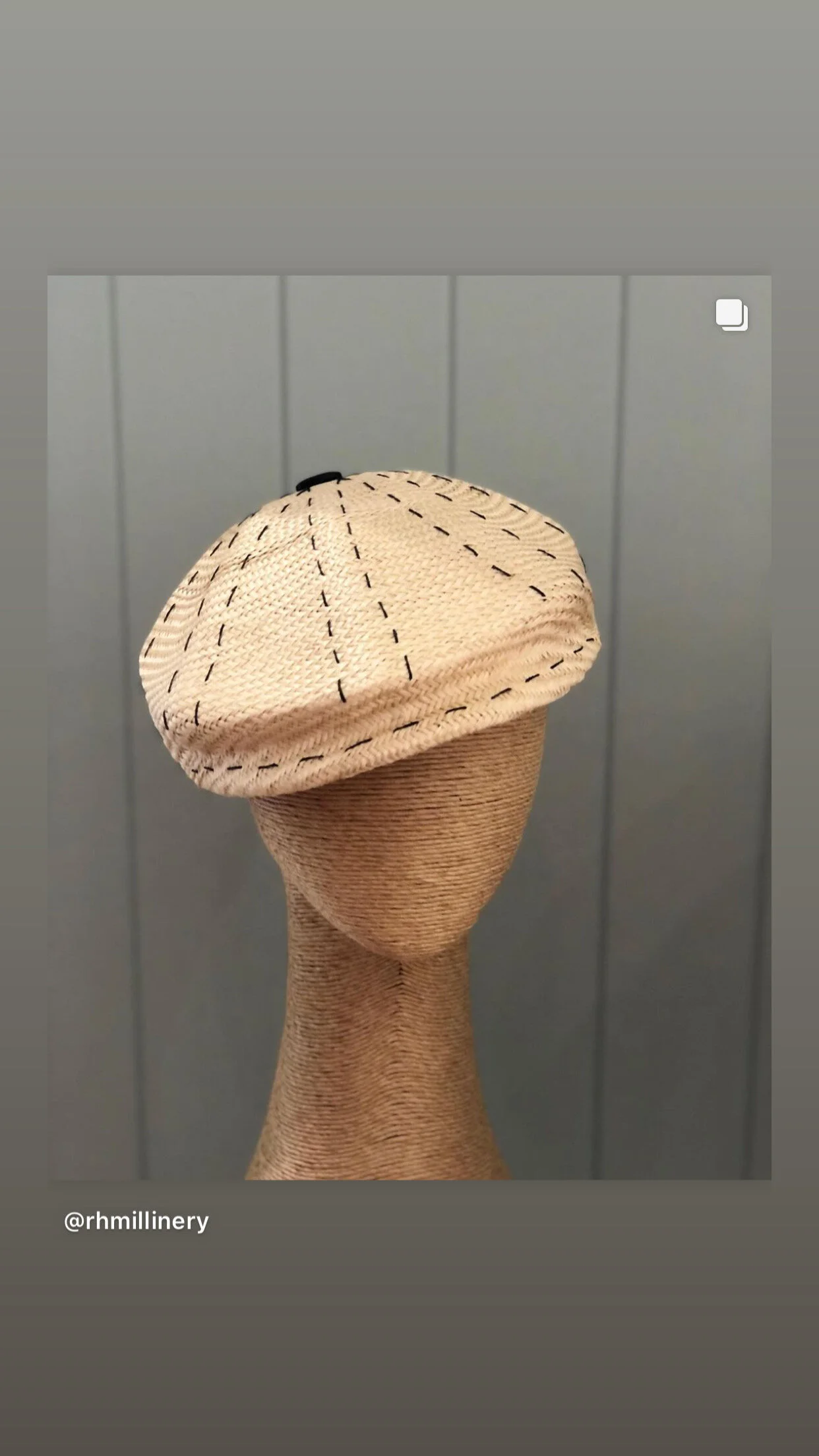 4B3FA985-2825-4A05-A203-A44658B8A93C