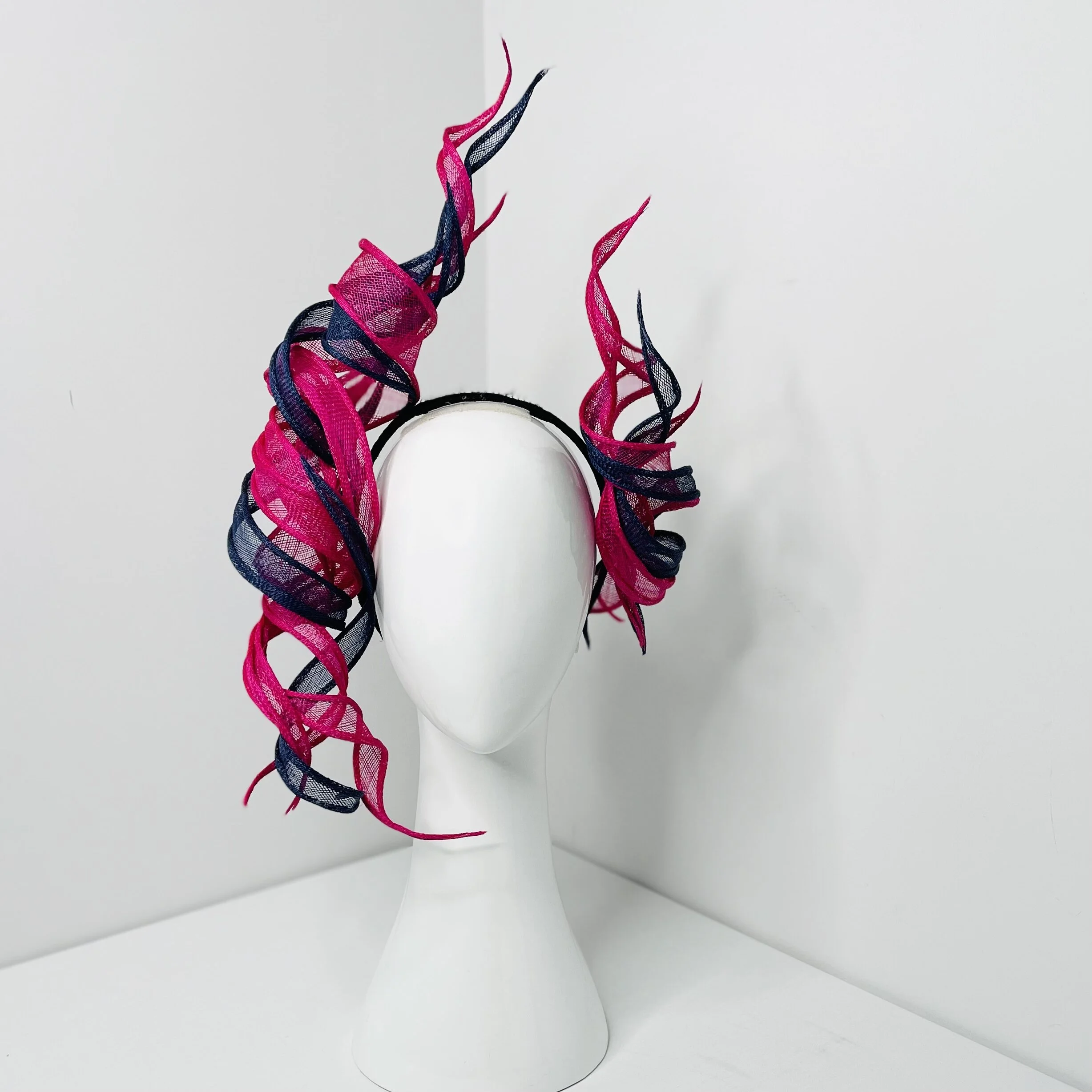 B3CD964F-6F33-4051-A479-6B492A5BFBA6