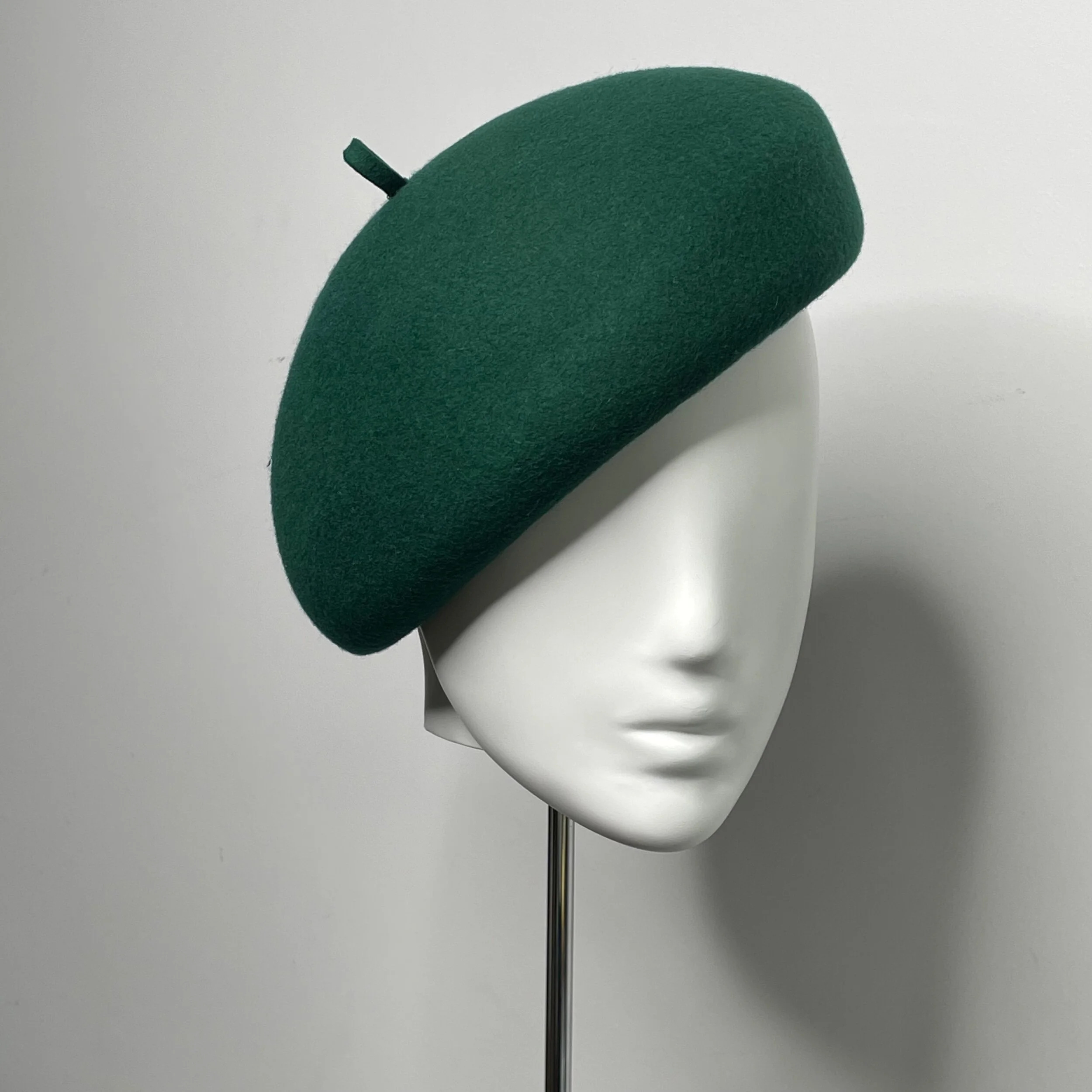 Tactile felt beret hat  in high quality felt
