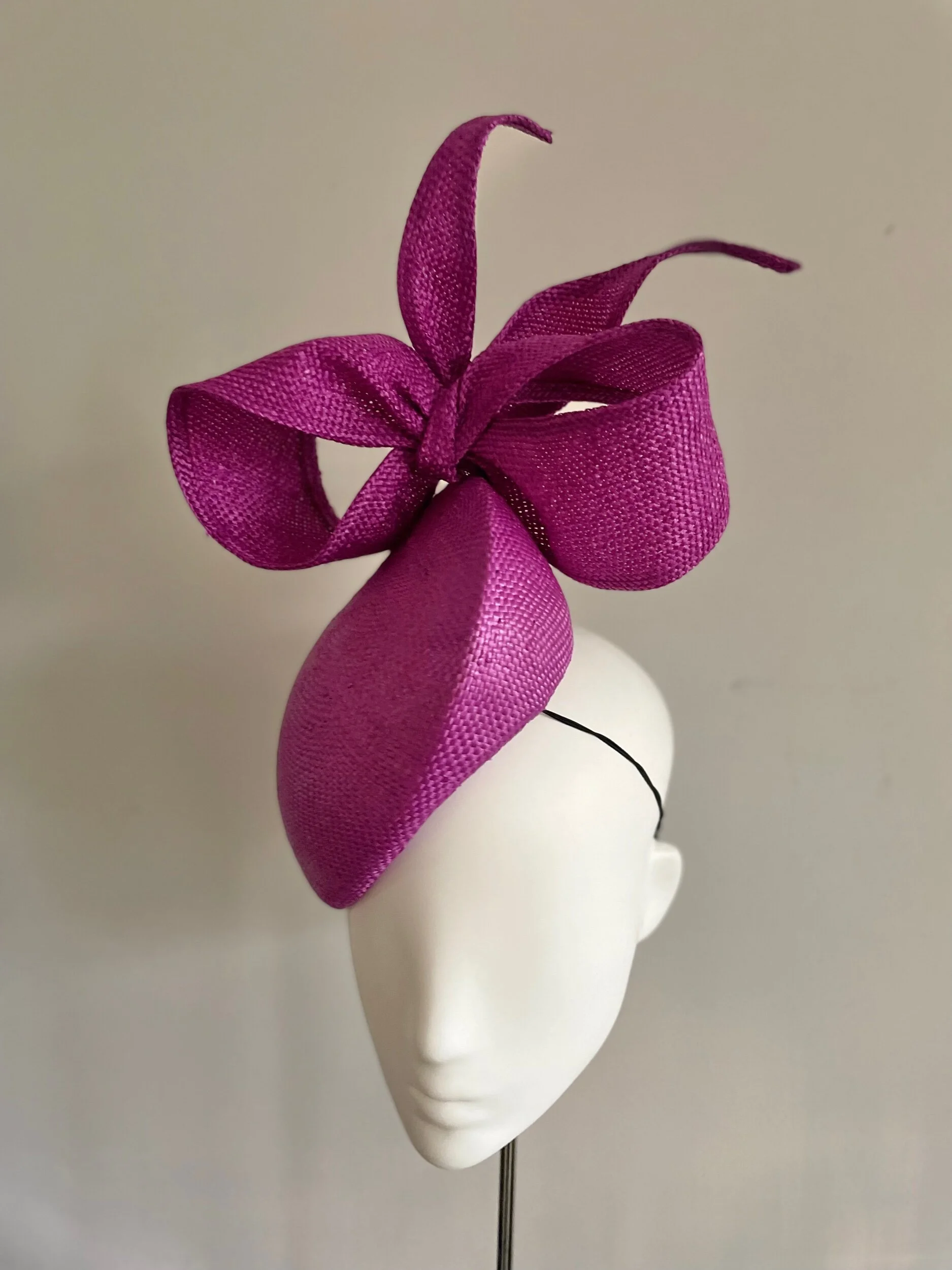 ABFD3A8F-D69C-49C8-9AAB-11D36F83254B