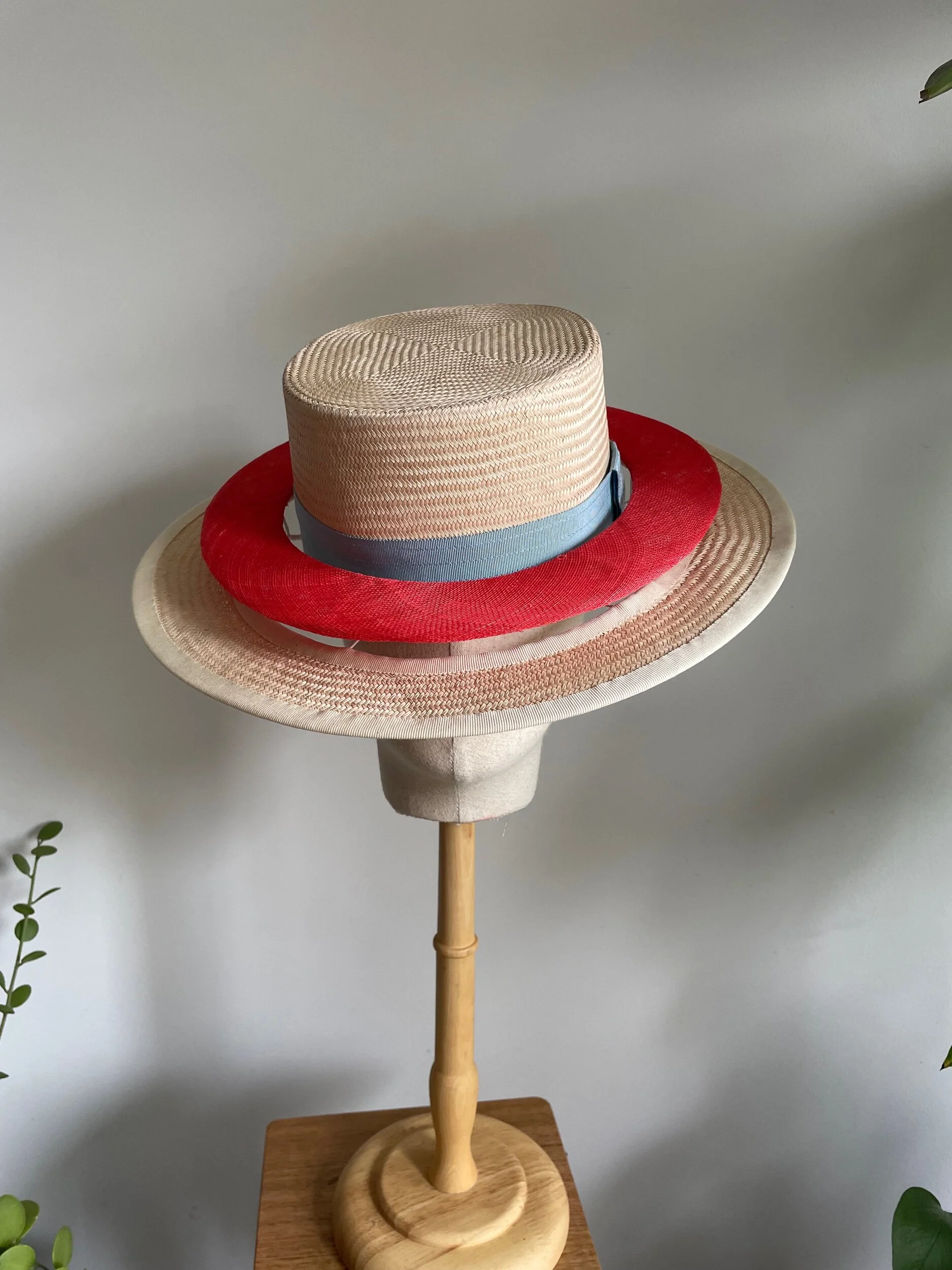 4330F2CB-F27C-416A-A986-9328BB1FA45B