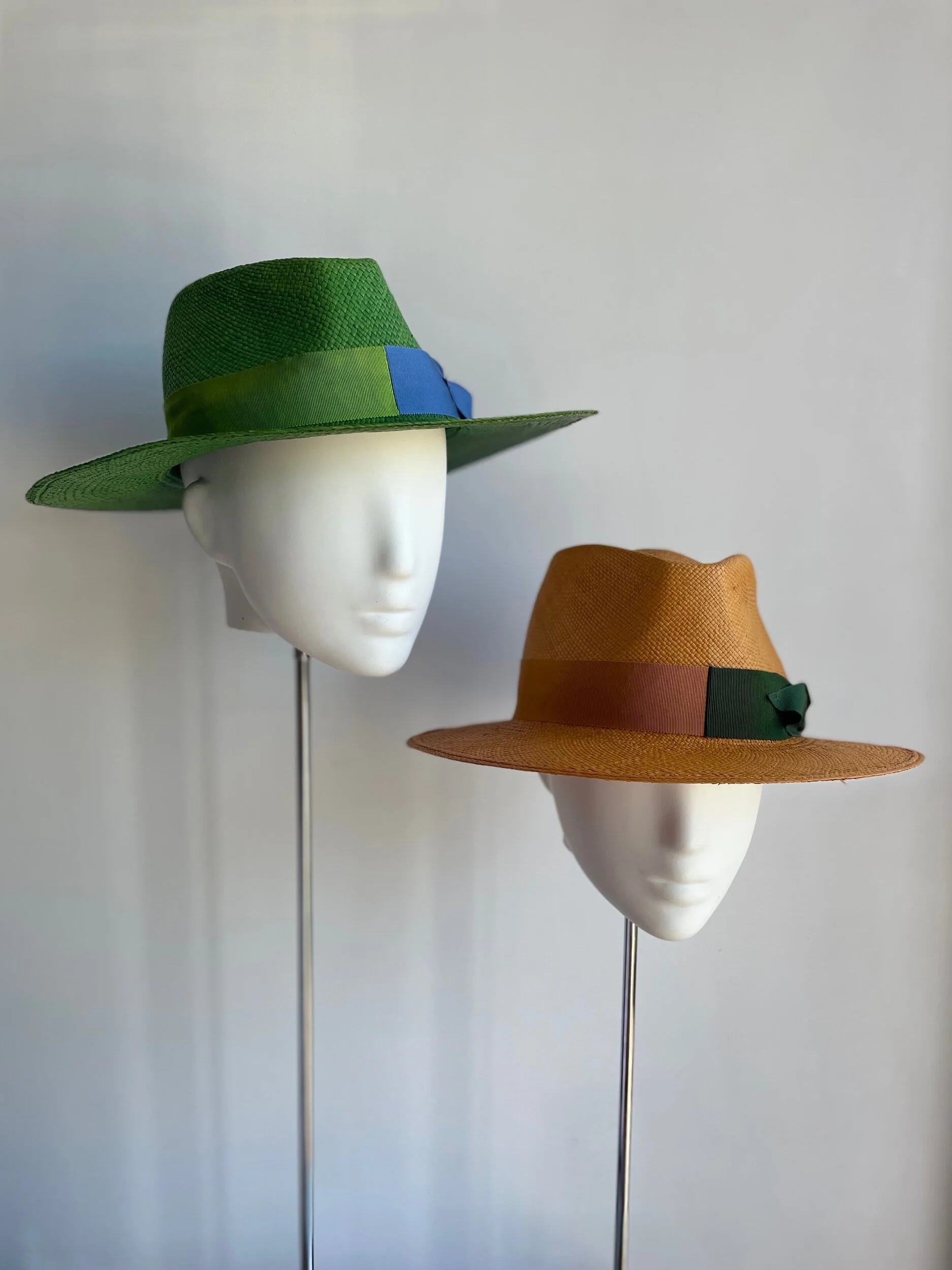 E2914804-5BD0-42AF-907D-A4BE07F8FA3E