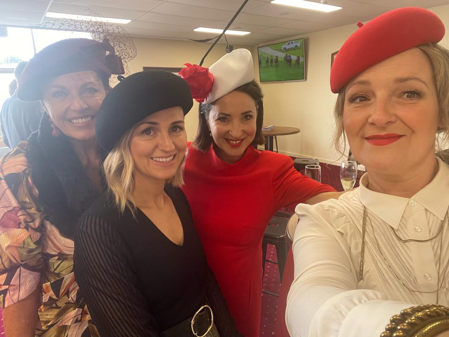 What a day. 

Thoroughly enjoyed being part of the @wboolracingclub May Race Carnival fashions judging panel, along with @shazzsmithh and @leanoraromensky. It was a toughie but a goodie. 

Thank you Jacinta @renew_hair for being my adventure partner.