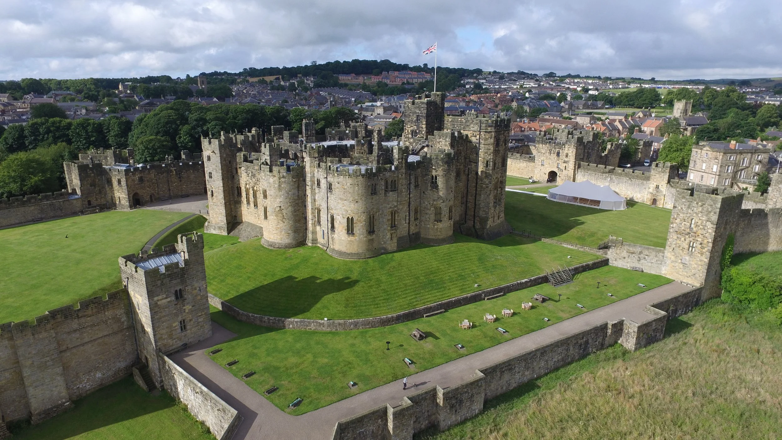 alnwick castle by drone.JPG