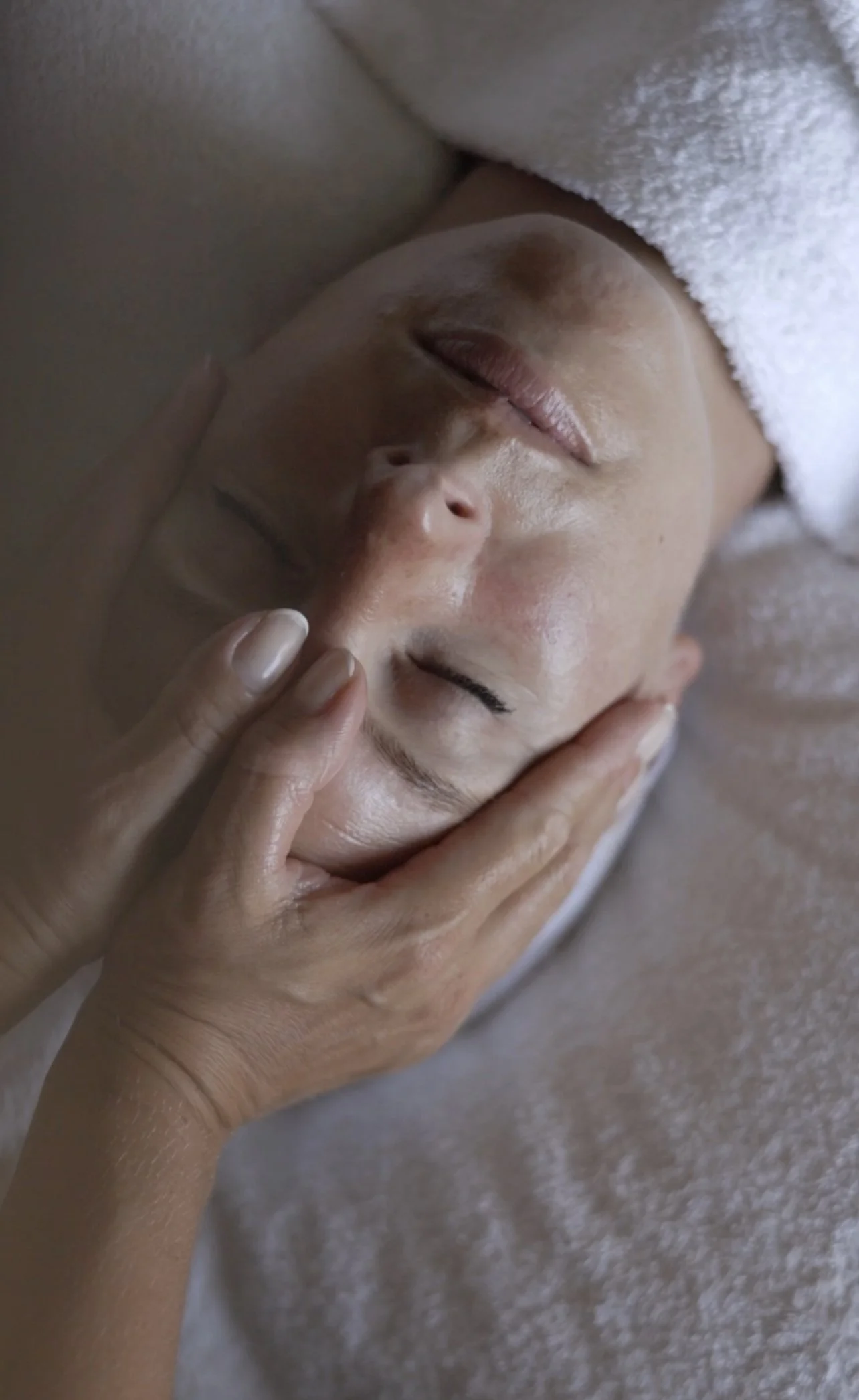 VOUCHER 2.5.2025 @ 14:10 Face Yoga Facial + Skin Health add-on