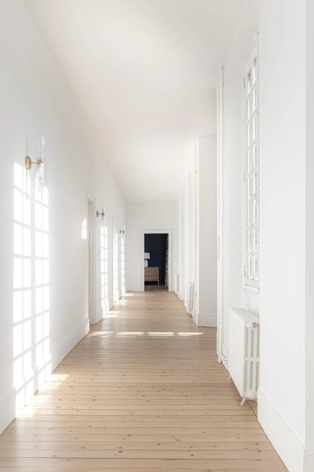 PHOTO-2025-12-16-23-37-04 3.jpg