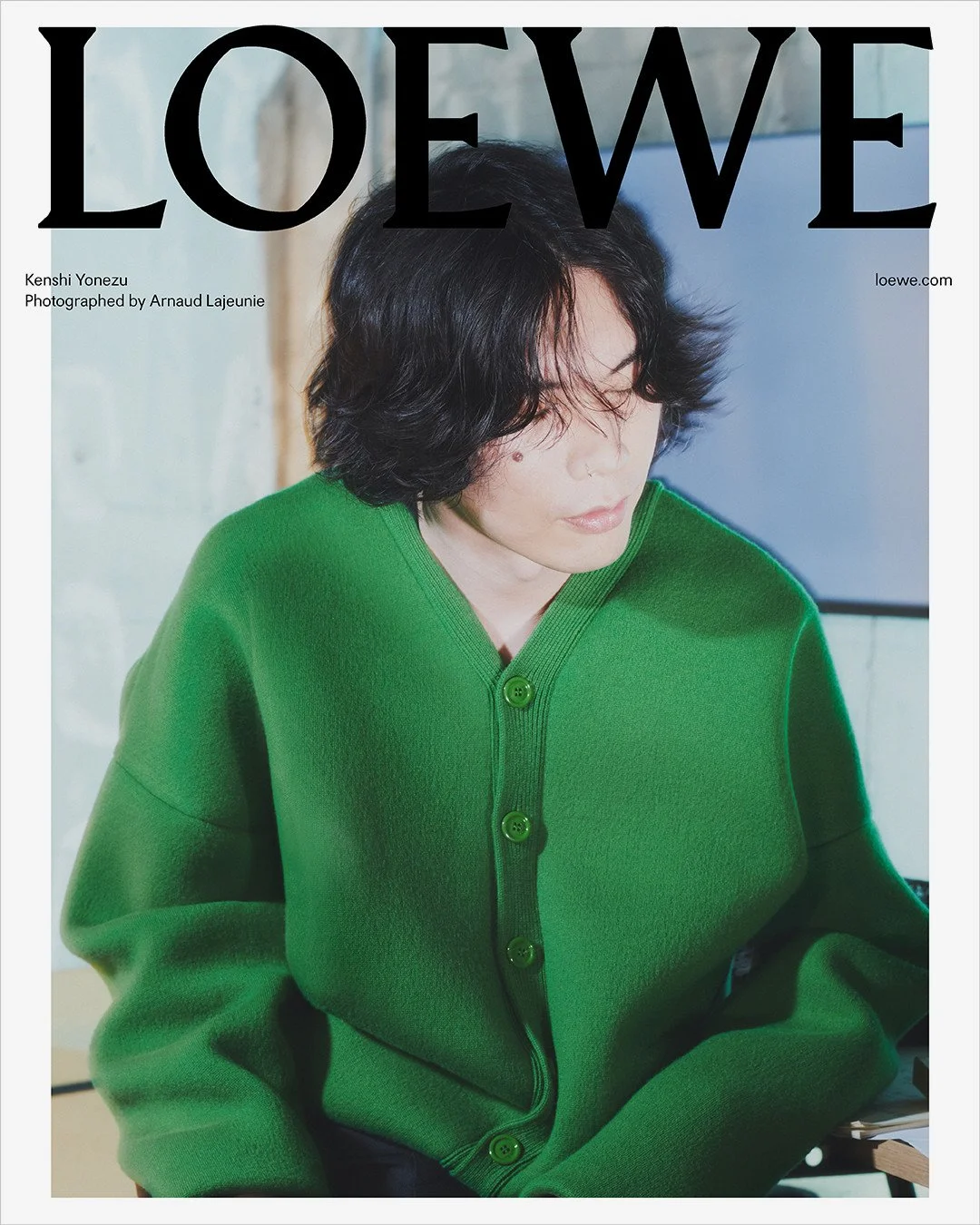loewe-fw23-245-japan-campaign-rtw-rgb-cropped-1080x1350-0995-layout-copie-1600x.jpeg