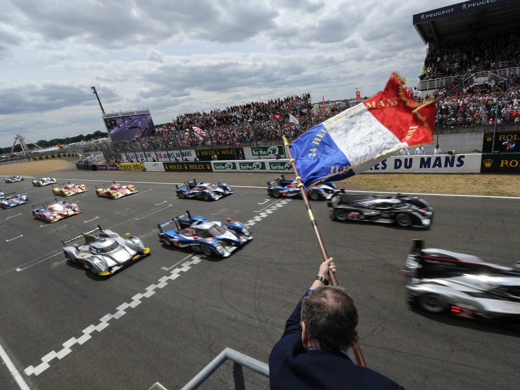 Le-Mans-race-start.jpg