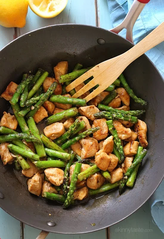 Chicken-Asparagus-Stir-Fry-550x800.jpg