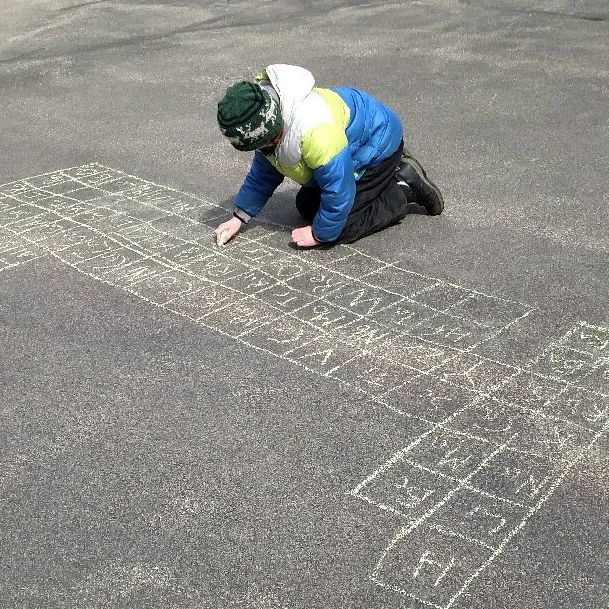 Periodic+table+in+parking+lot.jpg