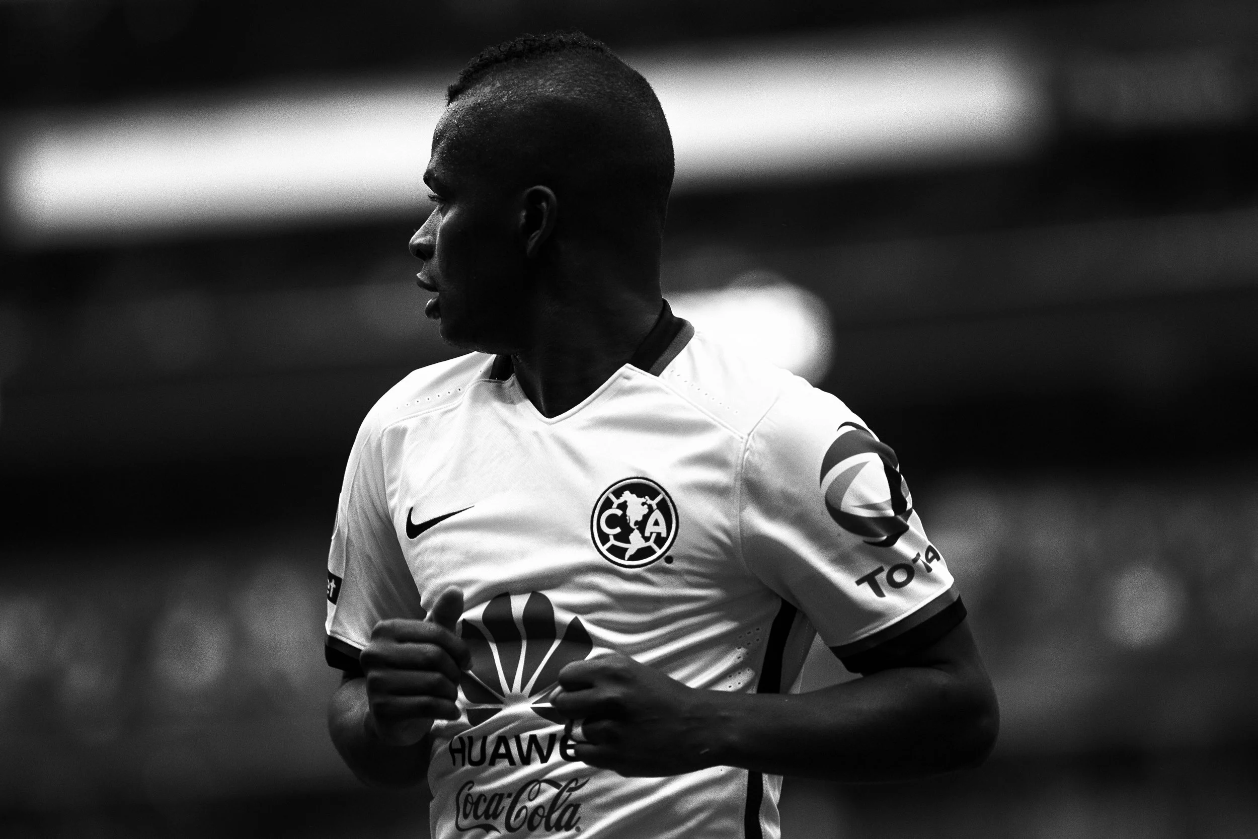 Carlos Darwin Quintero_Ame vs Chivas.jpg